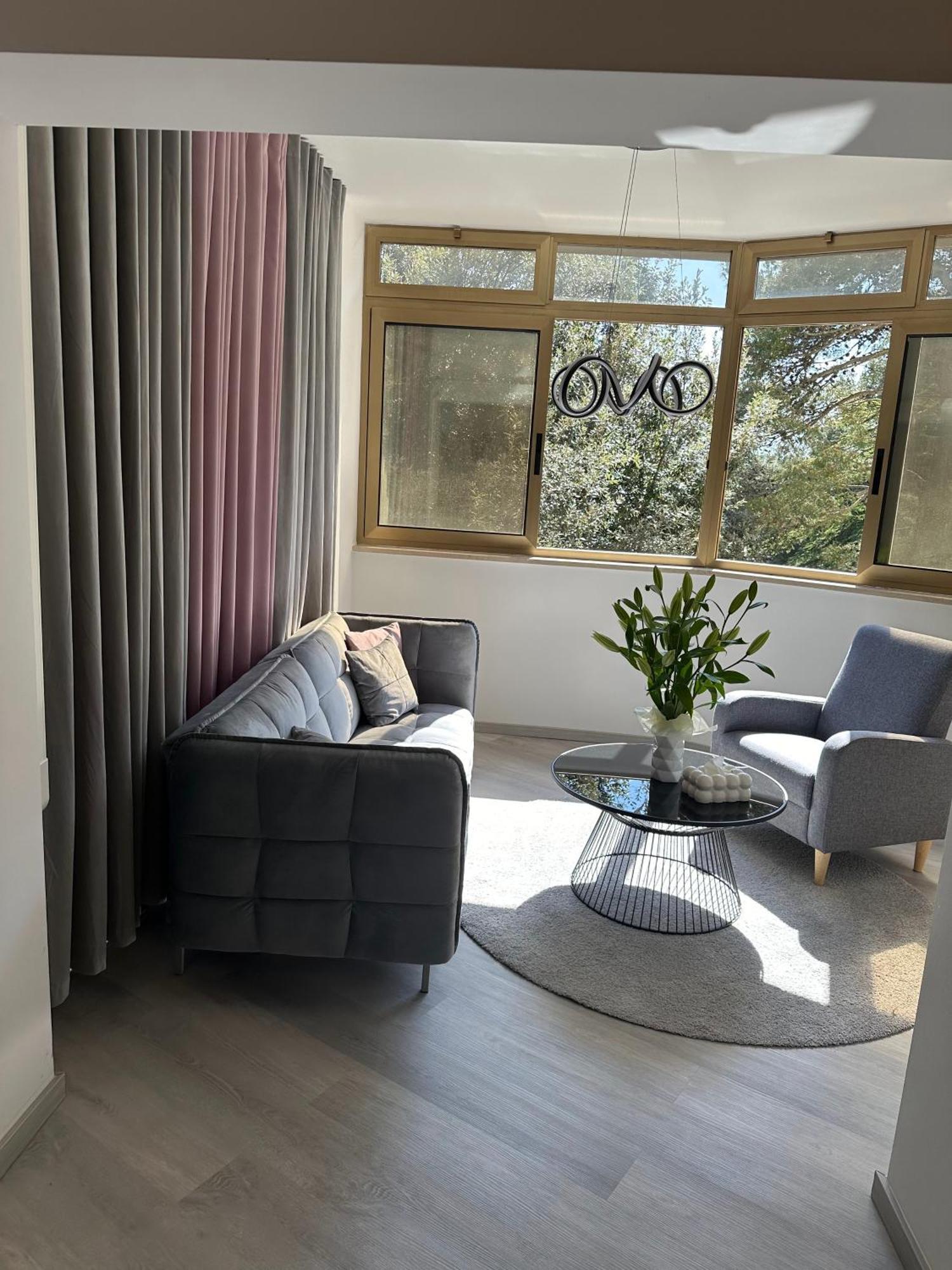 Luxury Magical Apartment